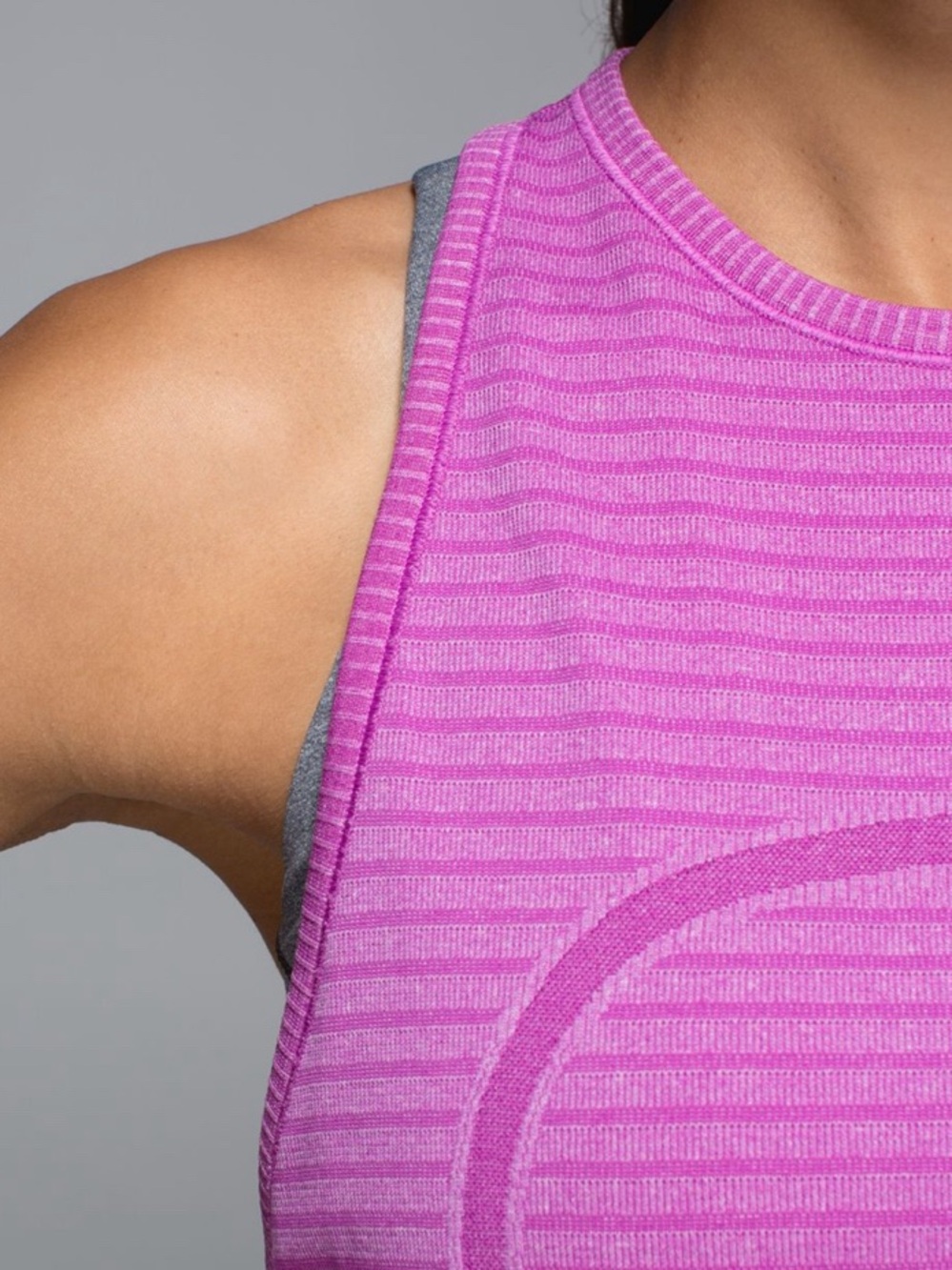 Lululemon Swiftly Tech - Picture 4 of 7